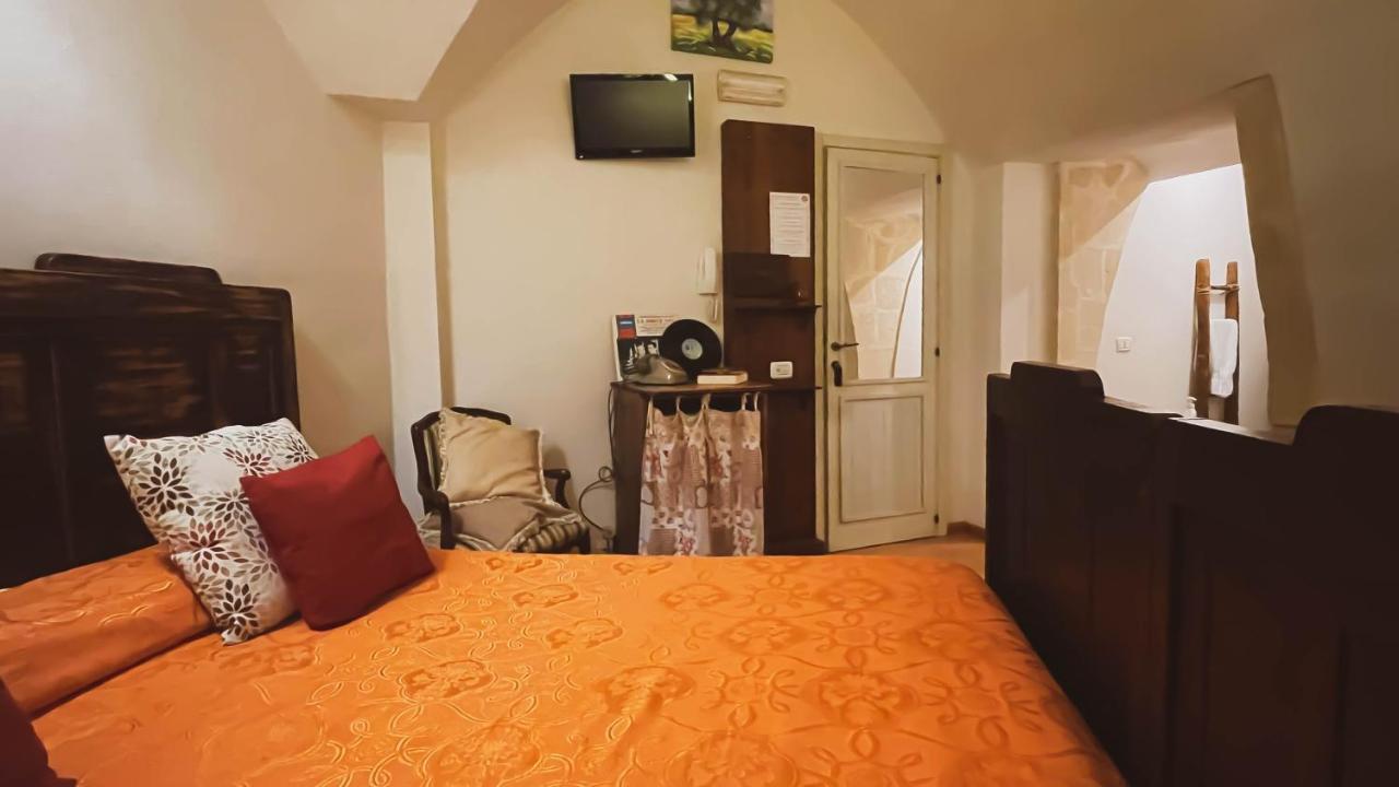 Novecento Room And Breakfast Puglia Massafra Bagian luar foto