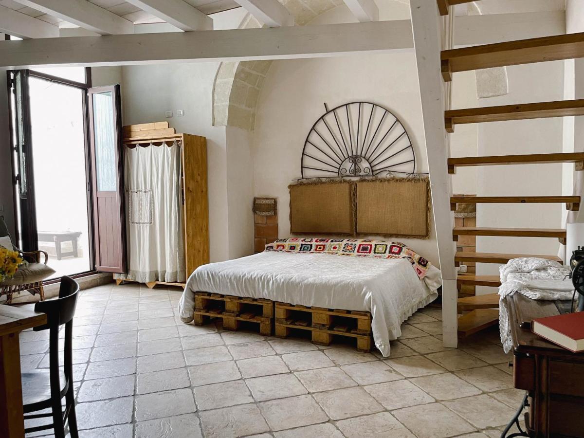 Novecento Room And Breakfast Puglia Massafra Bagian luar foto
