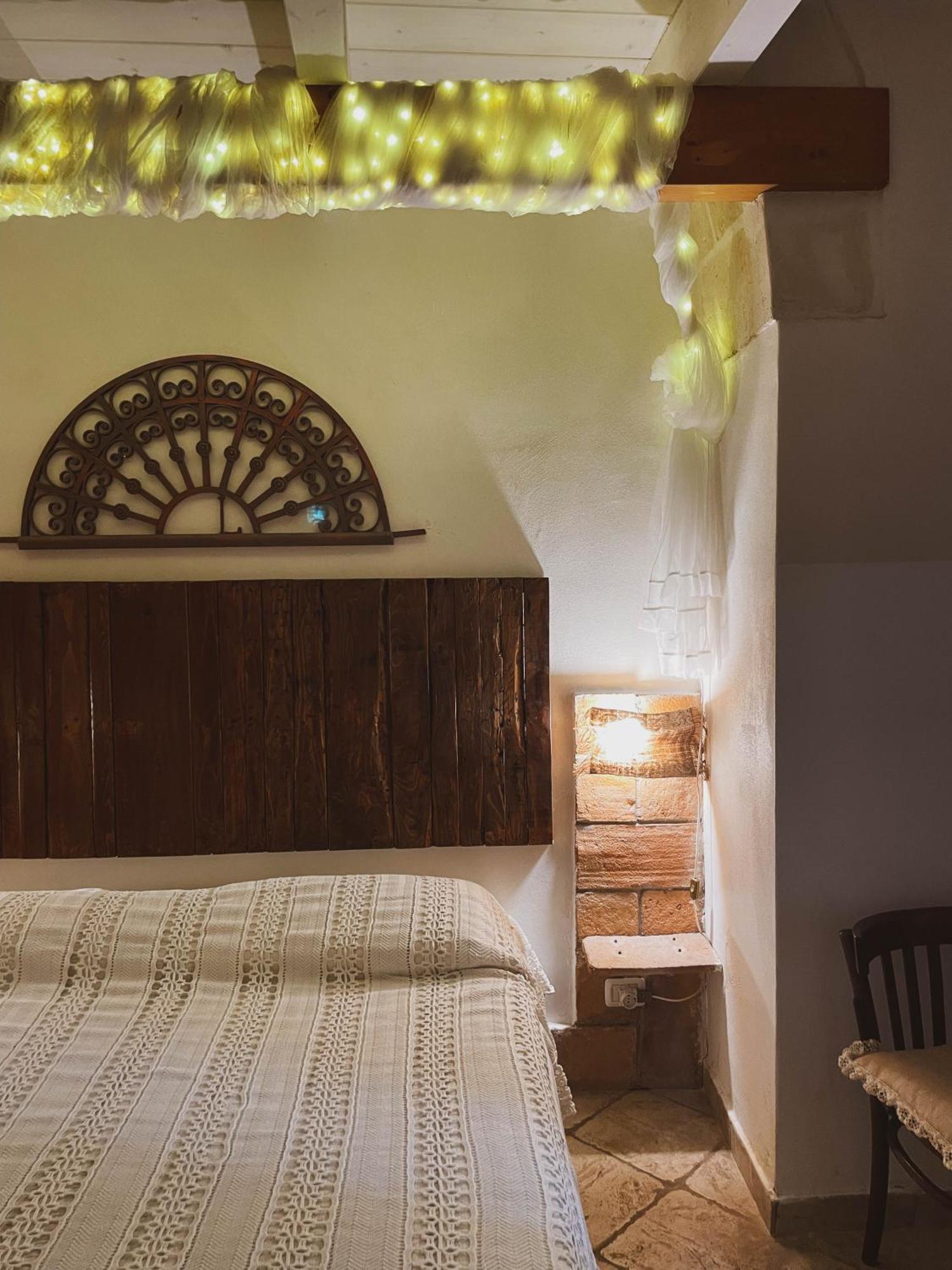 Novecento Room And Breakfast Puglia Massafra Bagian luar foto