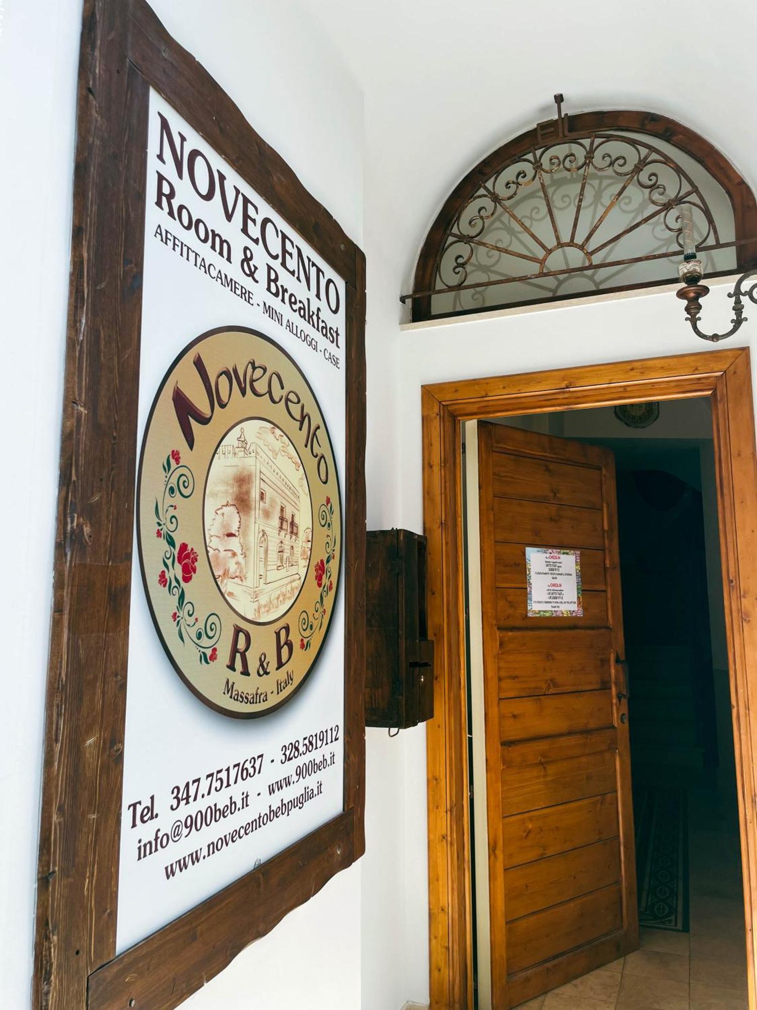 Novecento Room And Breakfast Puglia Massafra Bagian luar foto